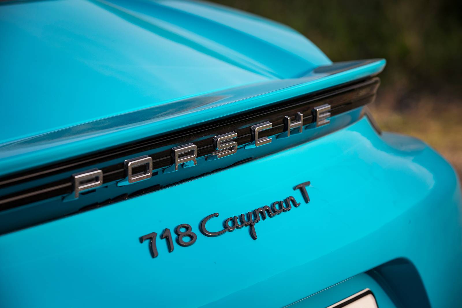 2020 Porsche 718 Cayman — OEM photo 4
