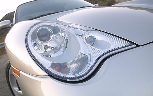 2002 Porsche 911 exterior EDETAIL