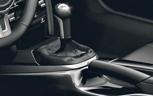 2012 Porsche 911 interior CC