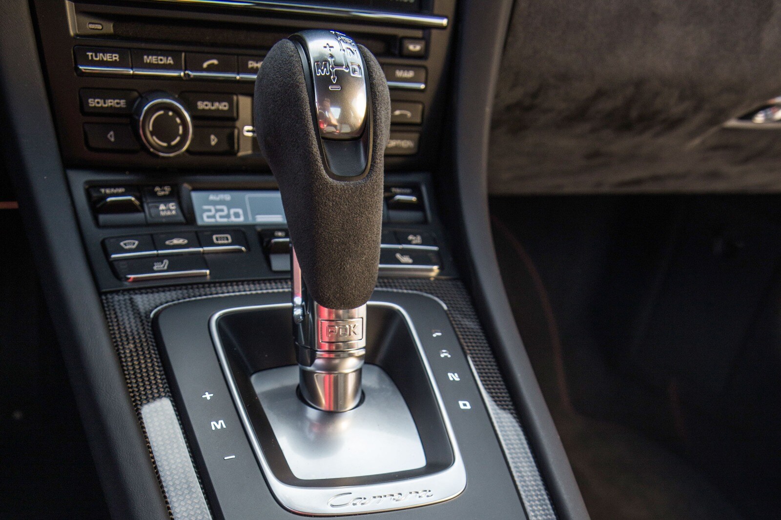2015 Porsche 911 interior SHF