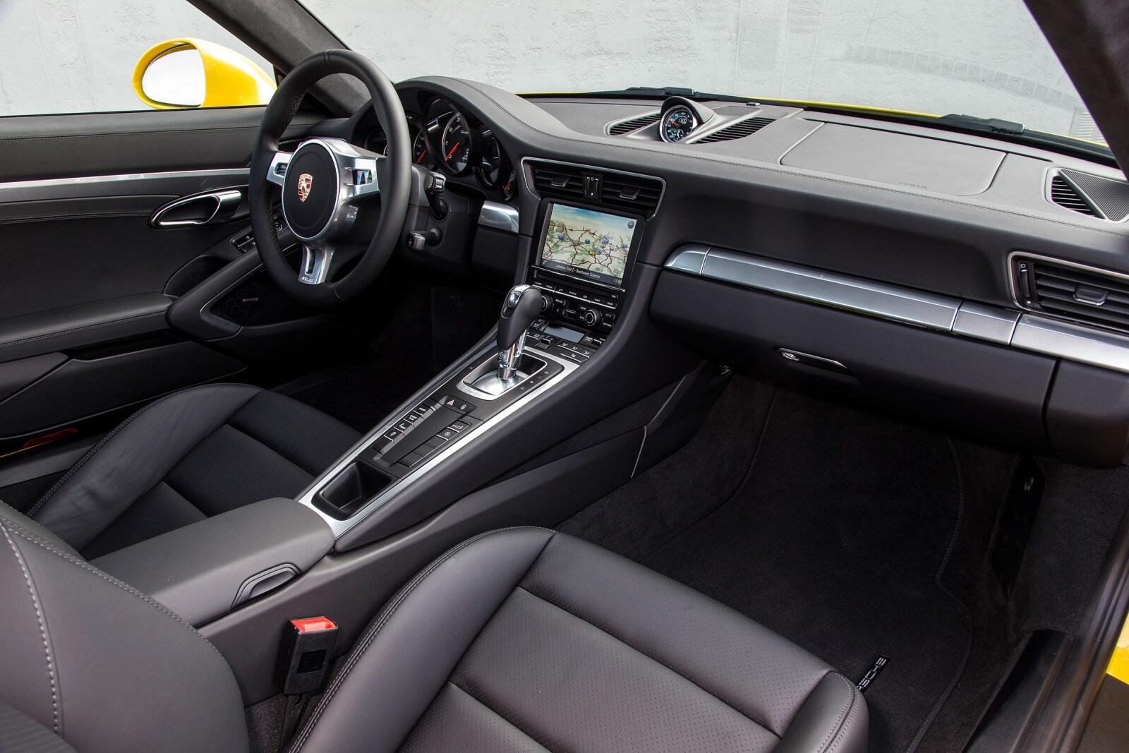 2015 Porsche 911 interior I