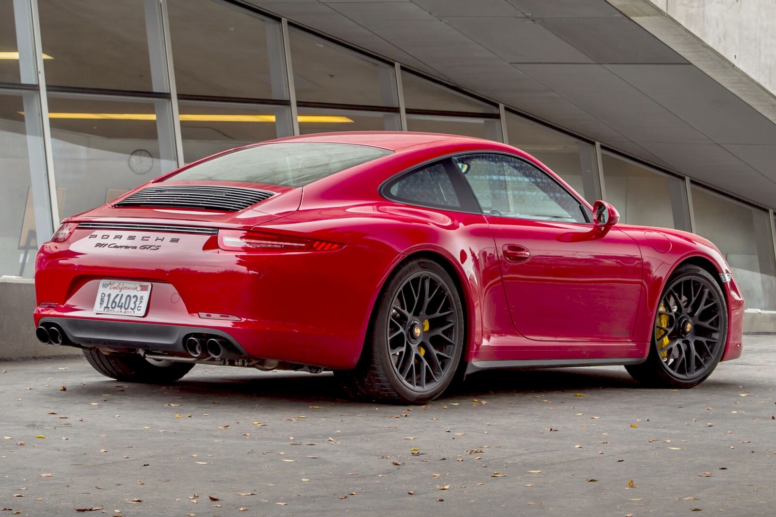 2016 Porsche 911 exterior FQ