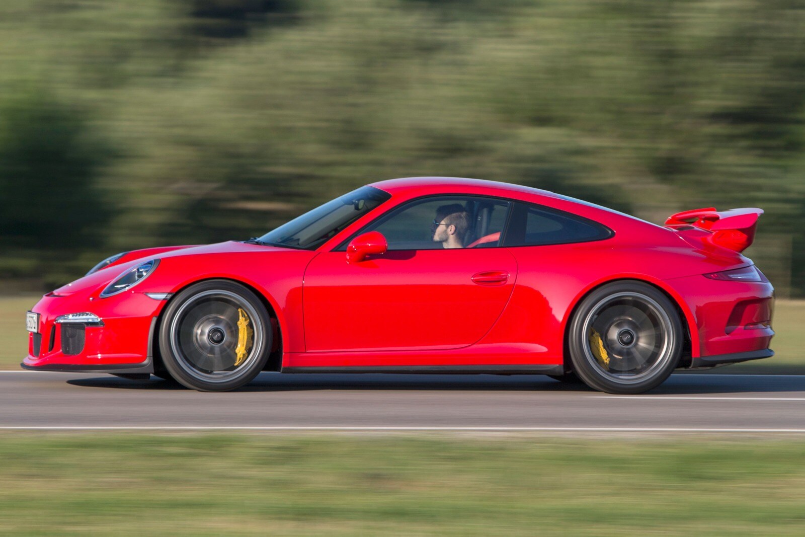 2016 Porsche 911 exterior FQ