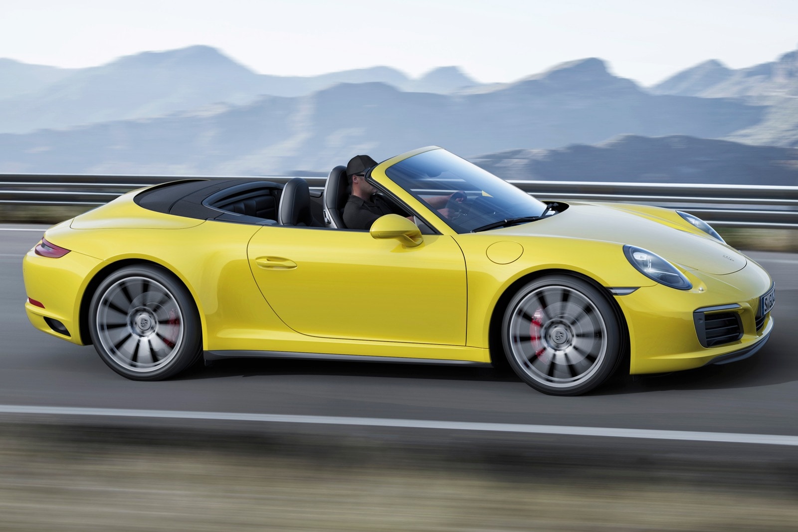 2017 Porsche 911 exterior RQ