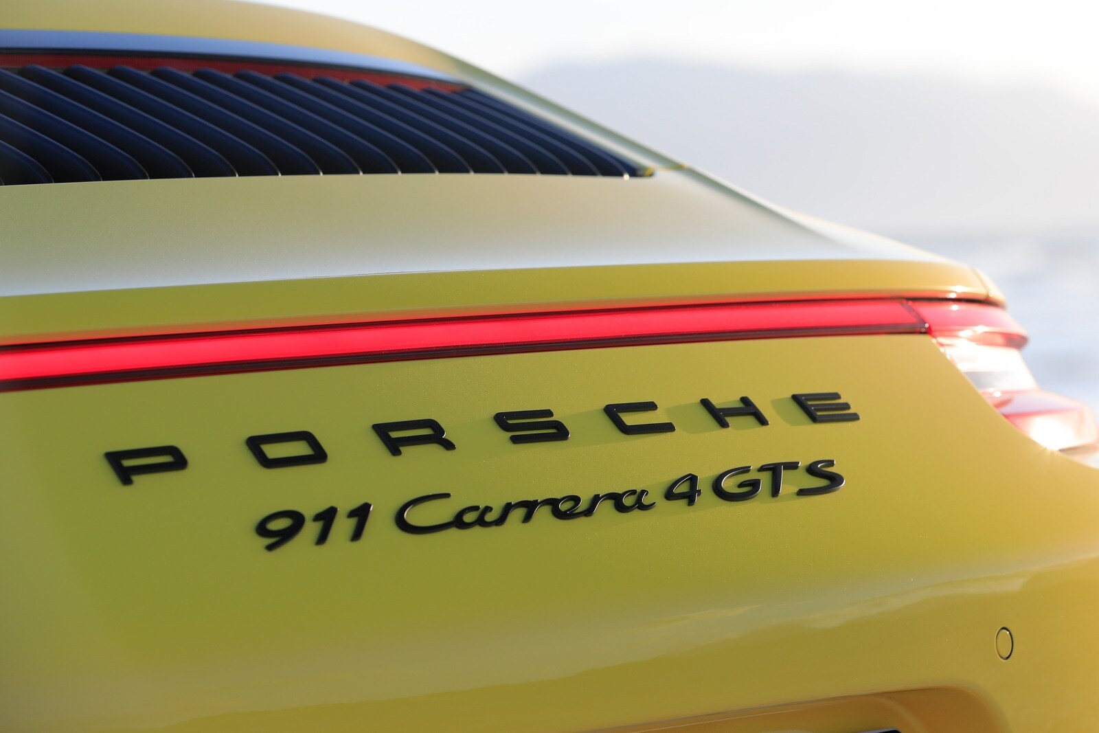 2018 Porsche 911 exterior RBDG