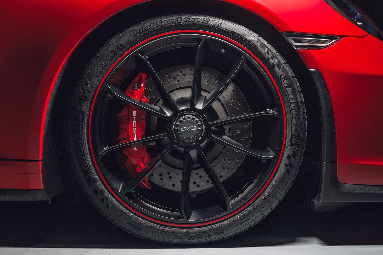 2018 Porsche 911 exterior W