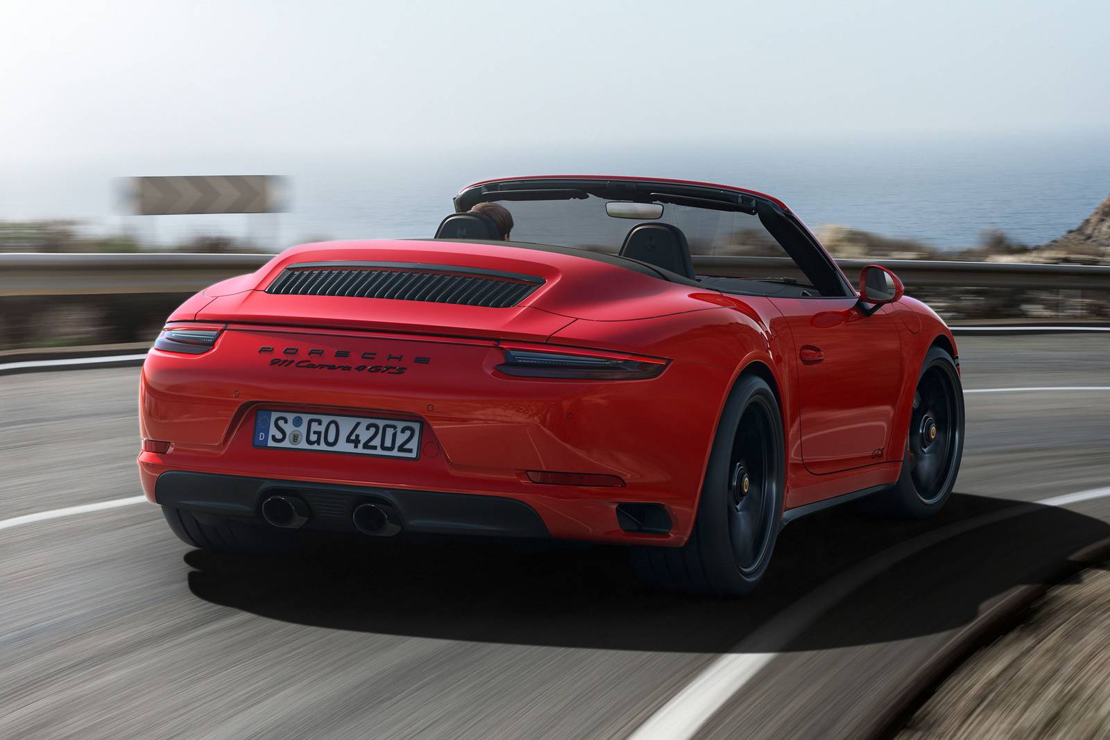 2019 Porsche 911 exterior F