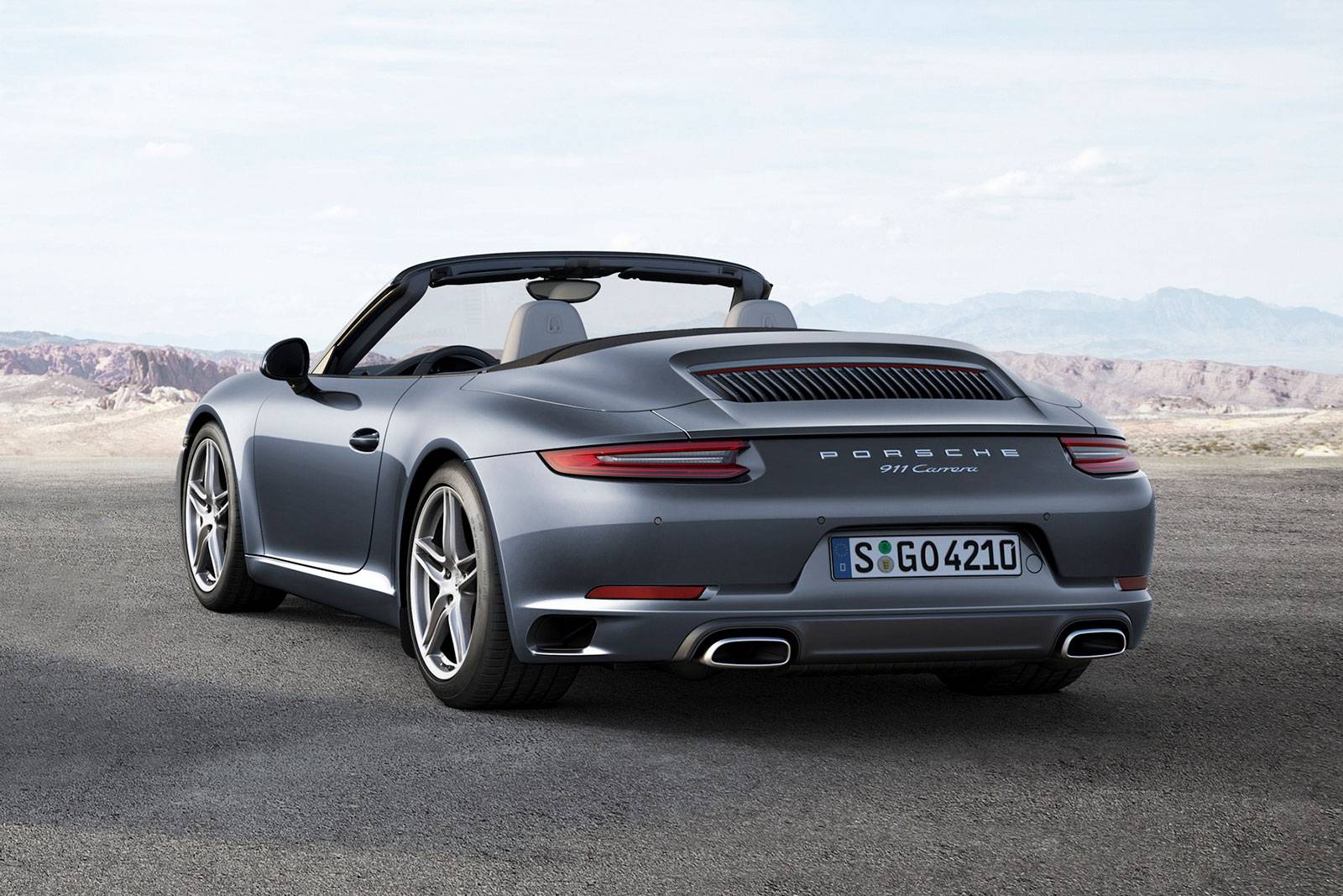 2019 Porsche 911 exterior FQ