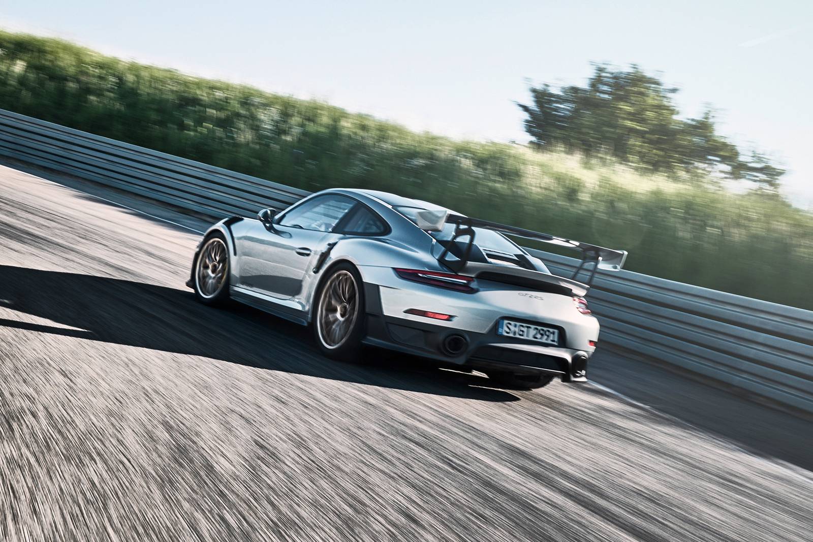 2019 Porsche 911 exterior FQ