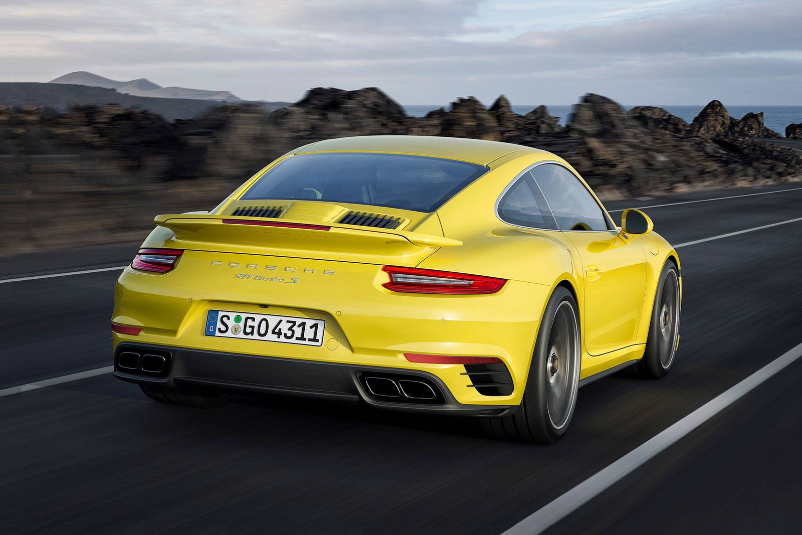 2019 Porsche 911 exterior RQ