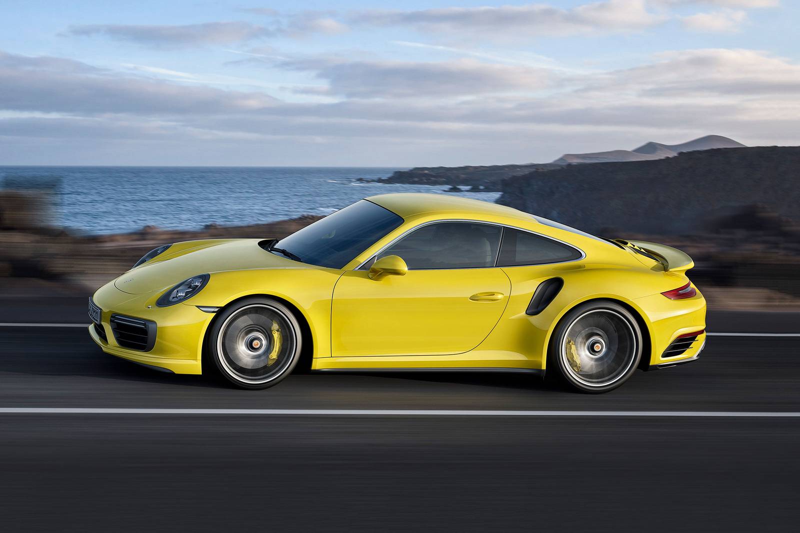 2019 Porsche 911 exterior S