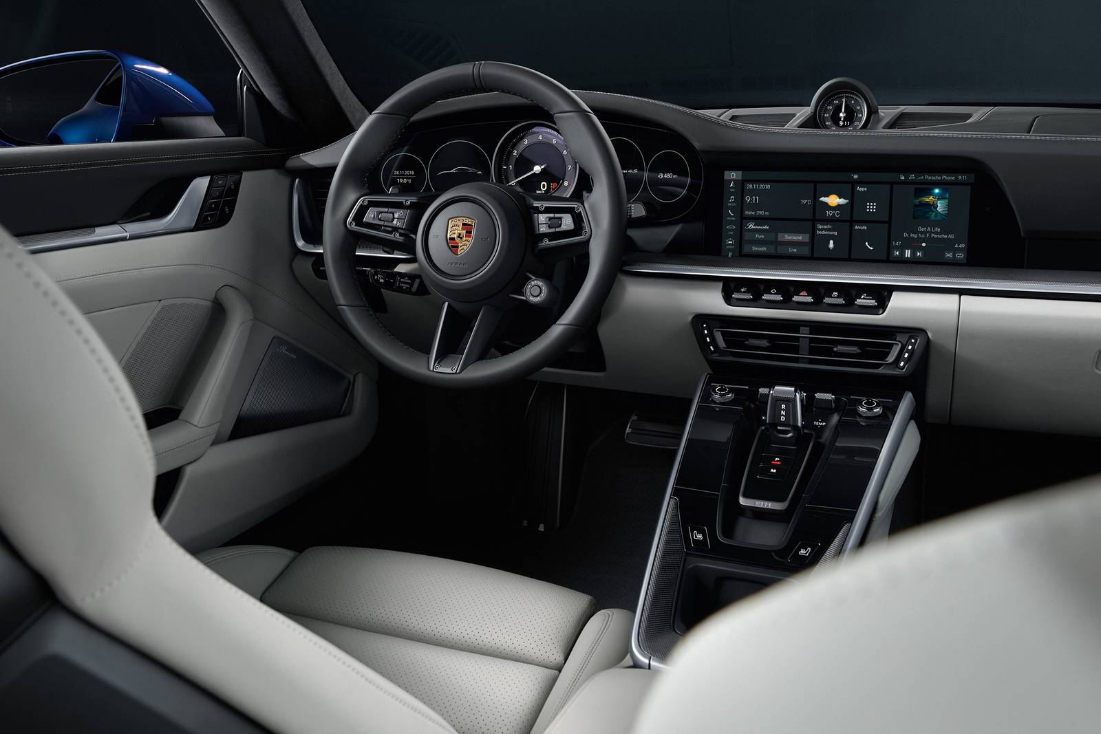 2020 Porsche 911 interior SWD