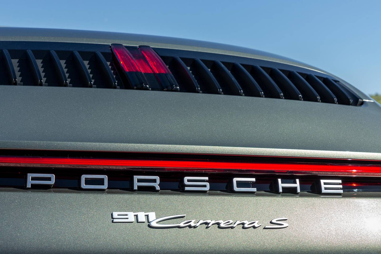 2020 Porsche 911 exterior RBDG