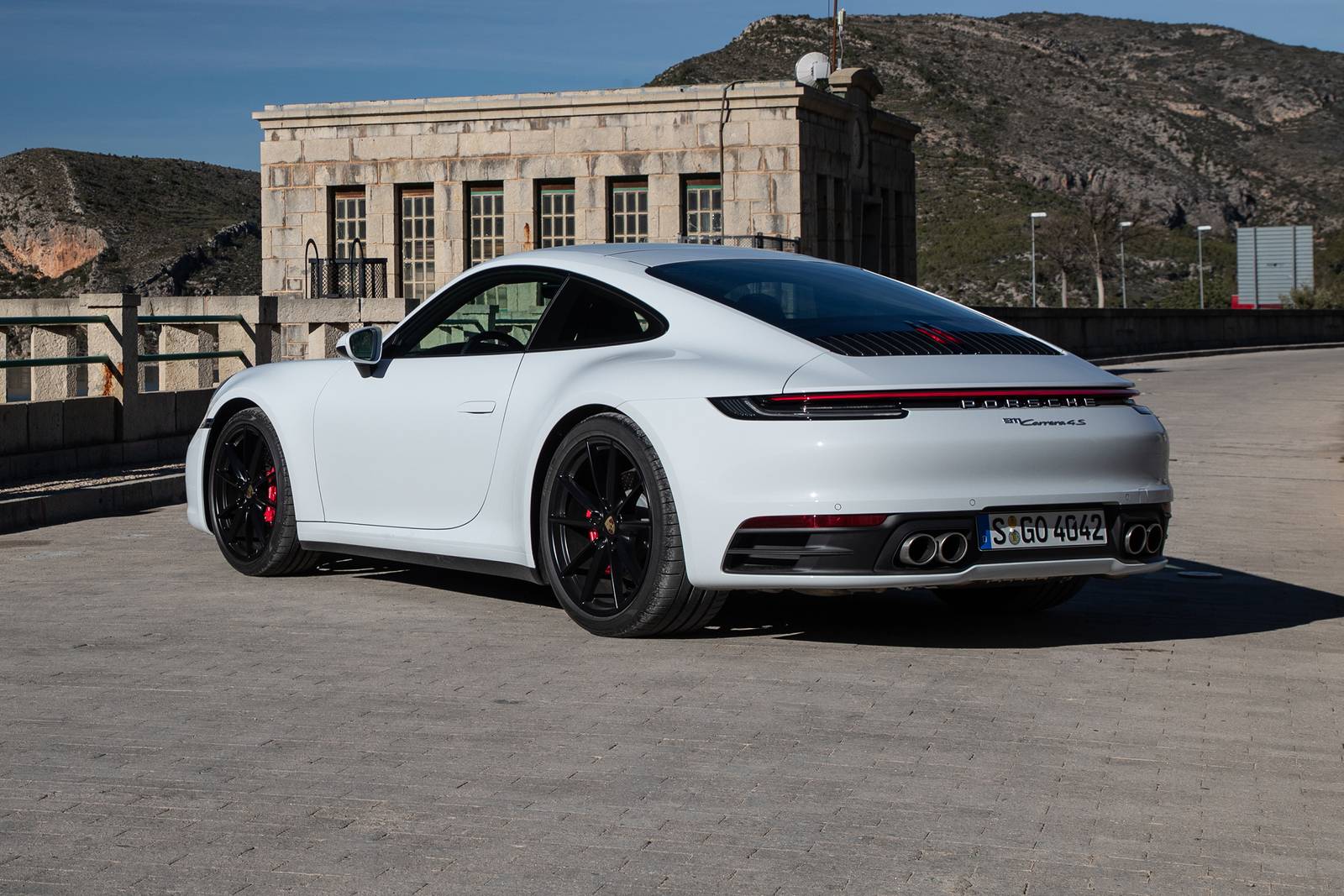 2023 Porsche 911 exterior F