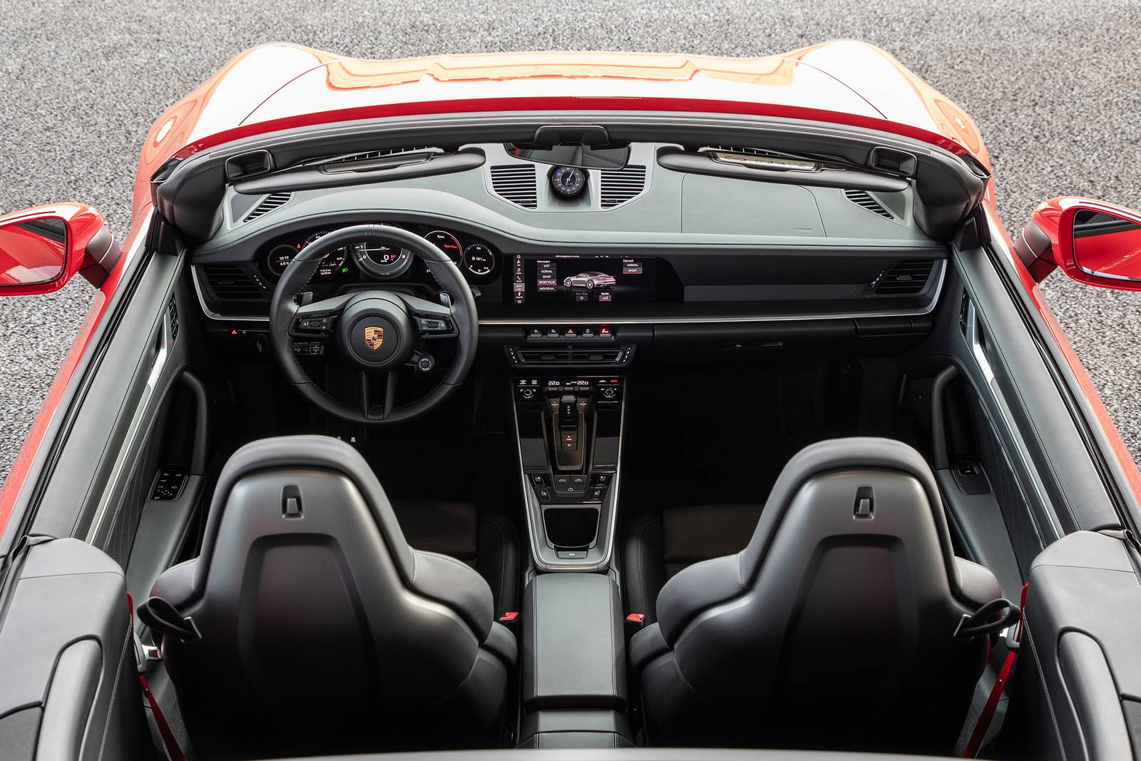 2023 Porsche 911 interior D