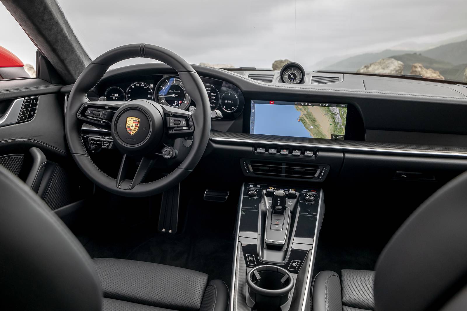 2023 Porsche 911 interior D