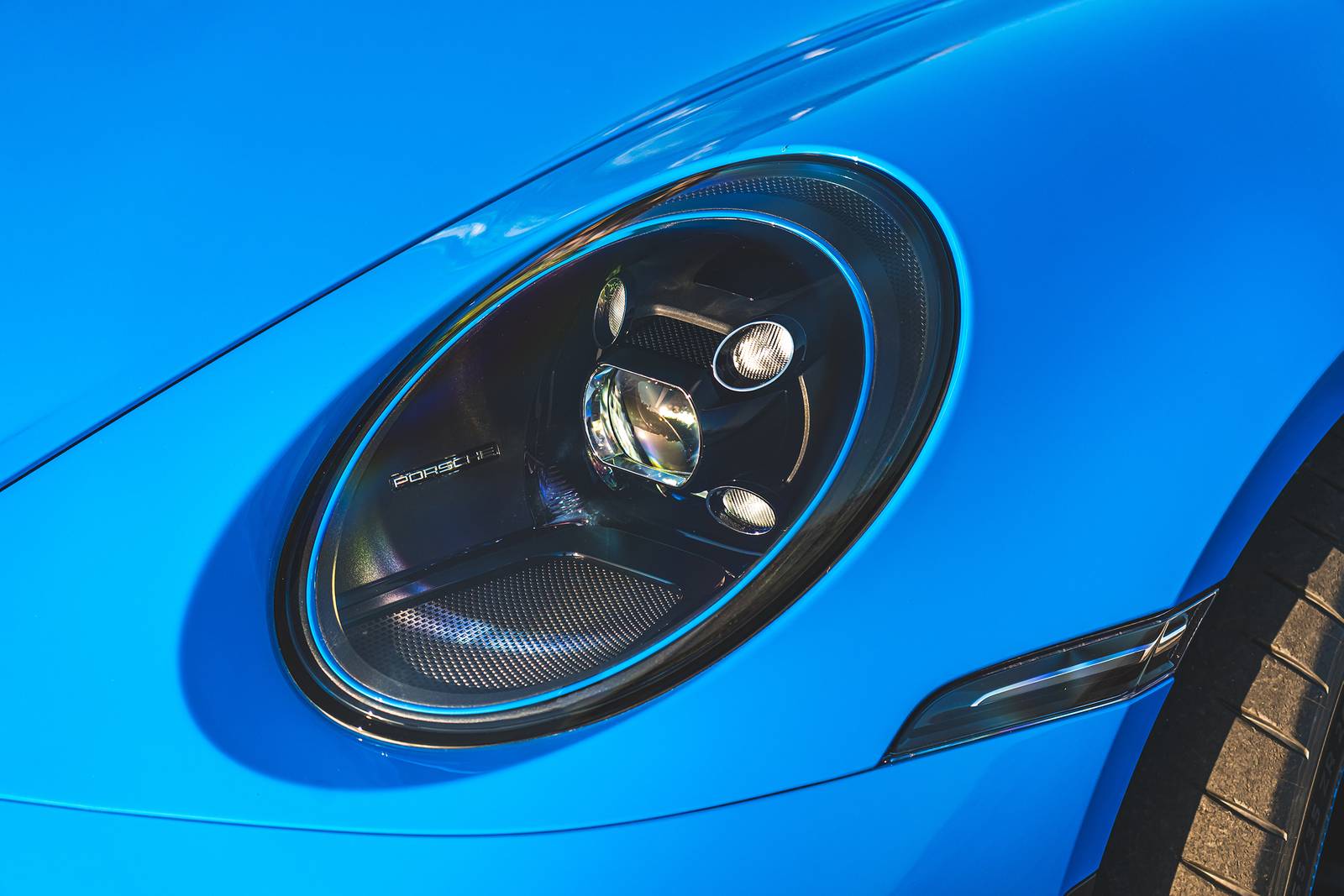 2024 Porsche 911 exterior EDETAIL