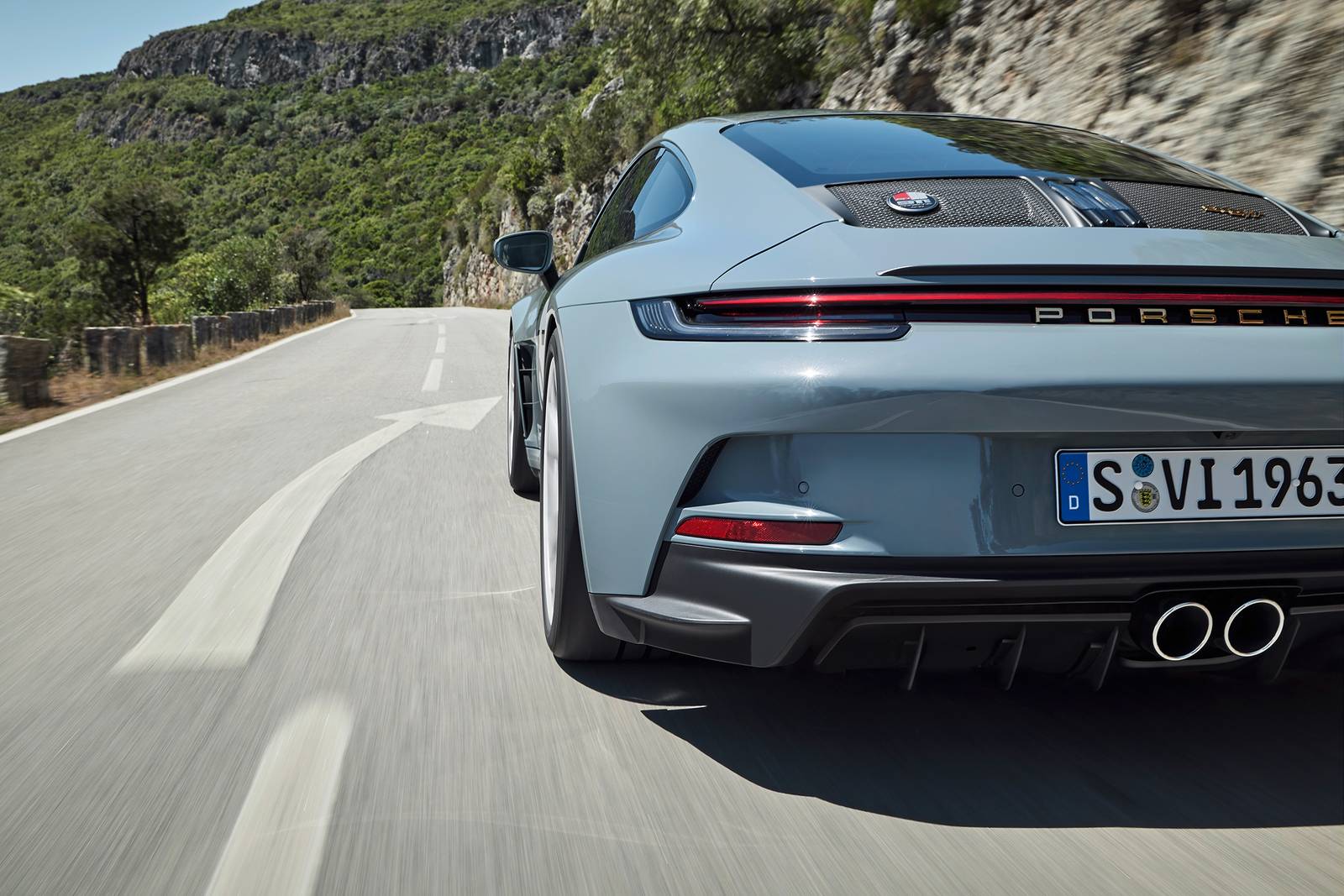 2024 Porsche 911 exterior EDETAIL