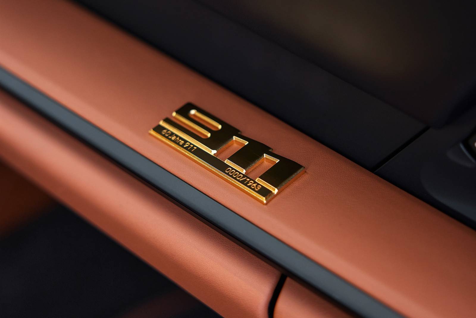 2024 Porsche 911 interior DETAIL