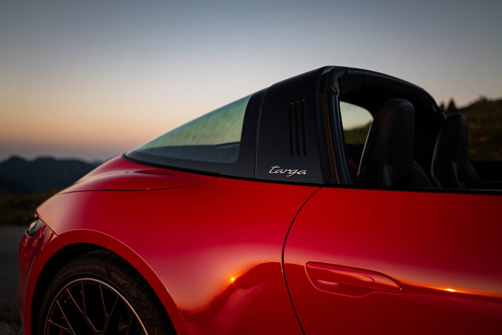 2024 Porsche 911 exterior EDETAIL