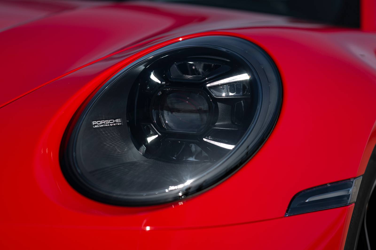 2024 Porsche 911 exterior EDETAIL