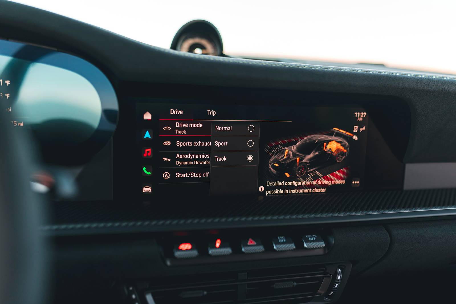 2025 Porsche 911 interior CC