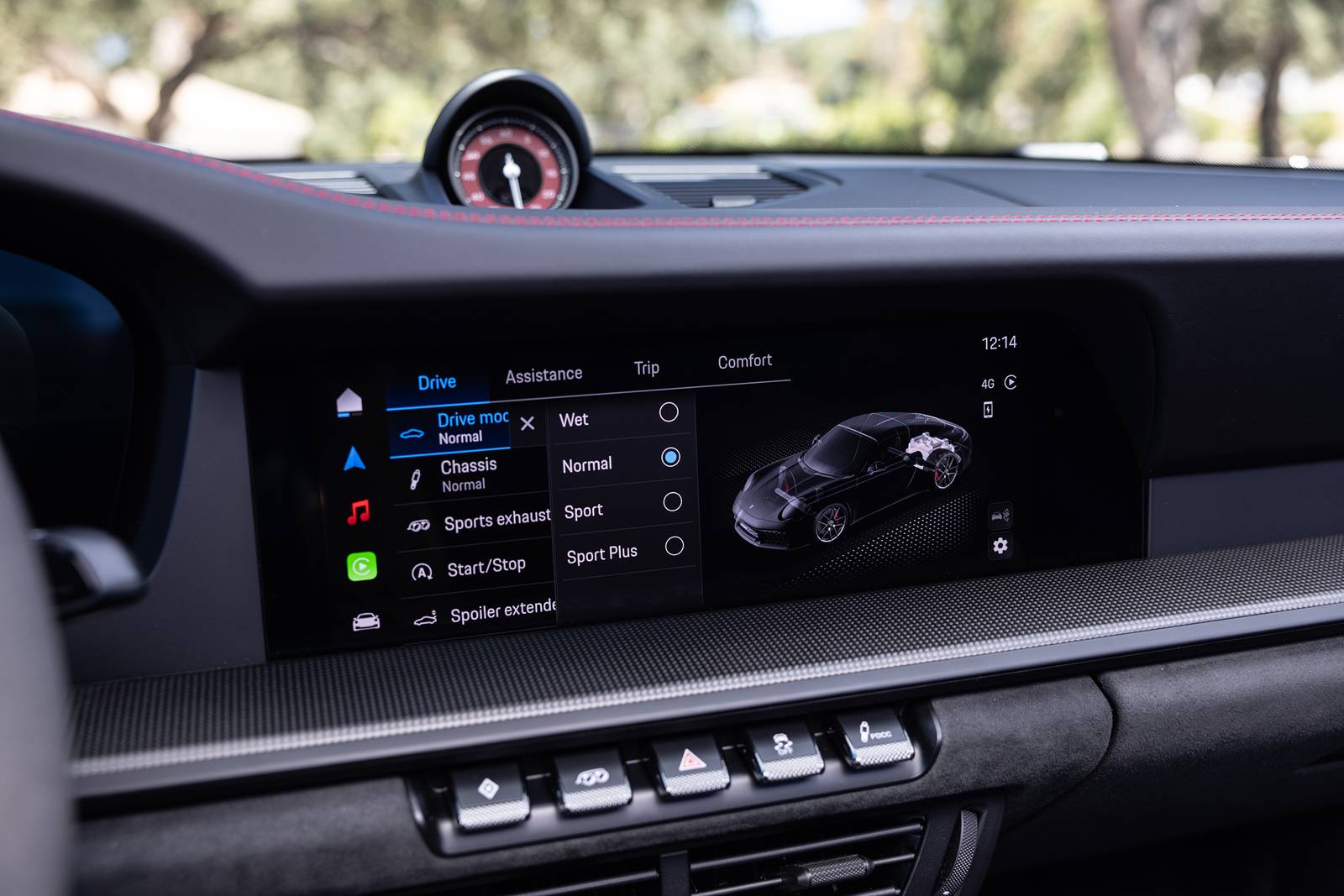 2025 Porsche 911 interior CC