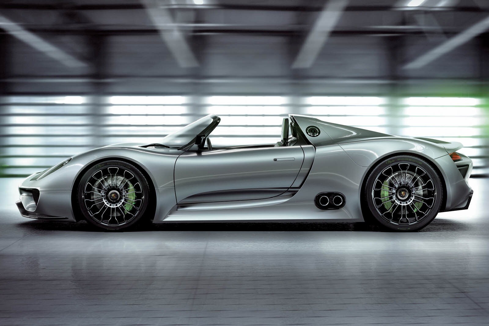2015 Porsche 918 Spyder Convertible Exterior