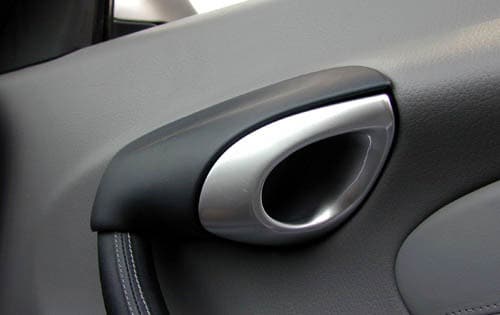 2000 Porsche Boxster front safety DETAIL