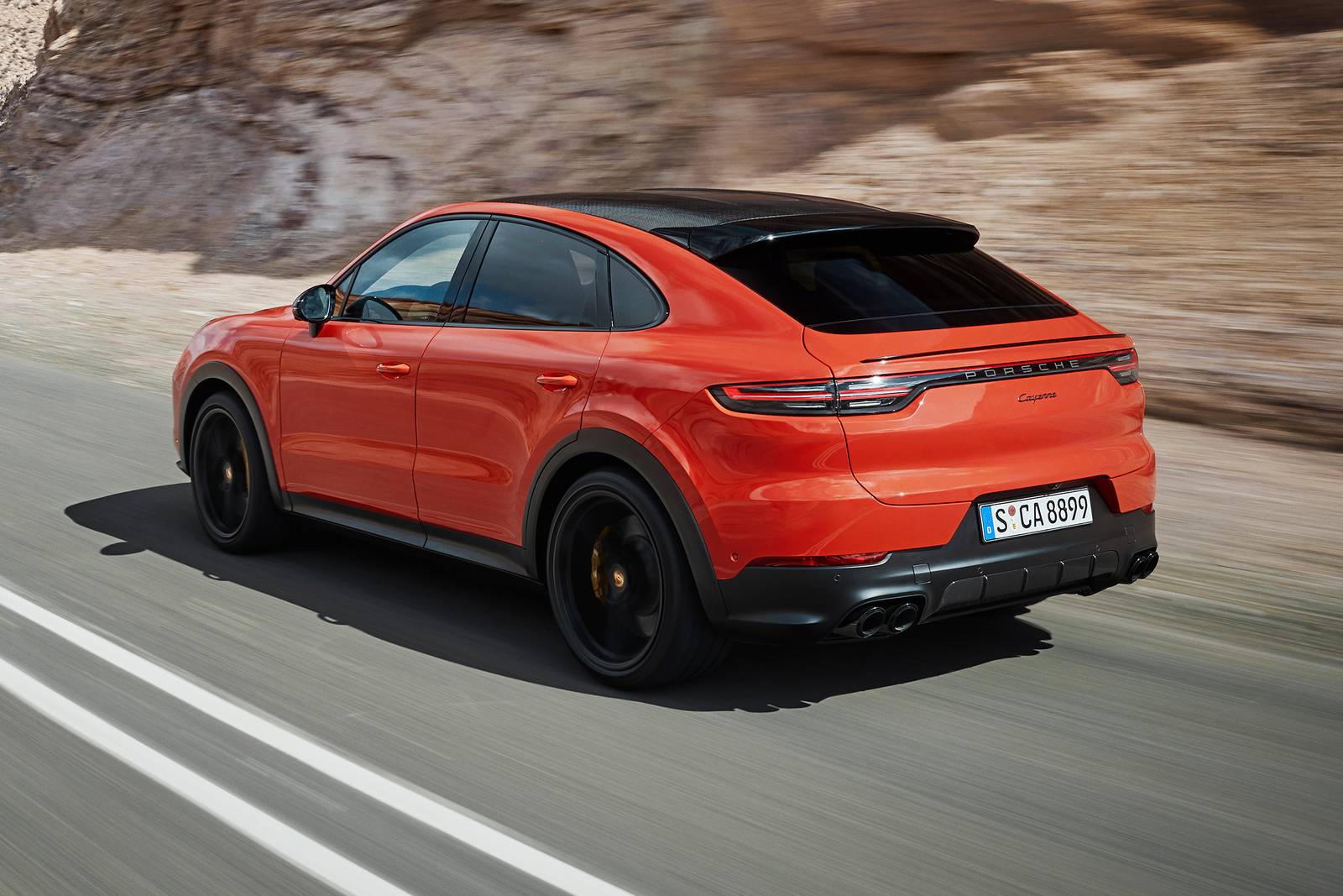 2020 Porsche Cayenne exterior FQ