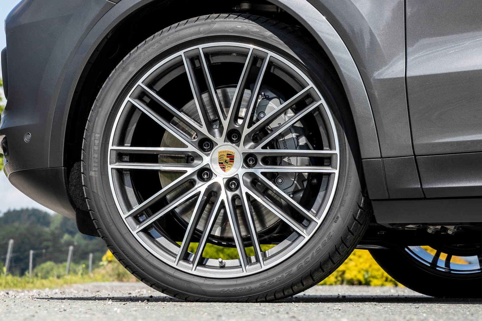 2020 Porsche Cayenne exterior W