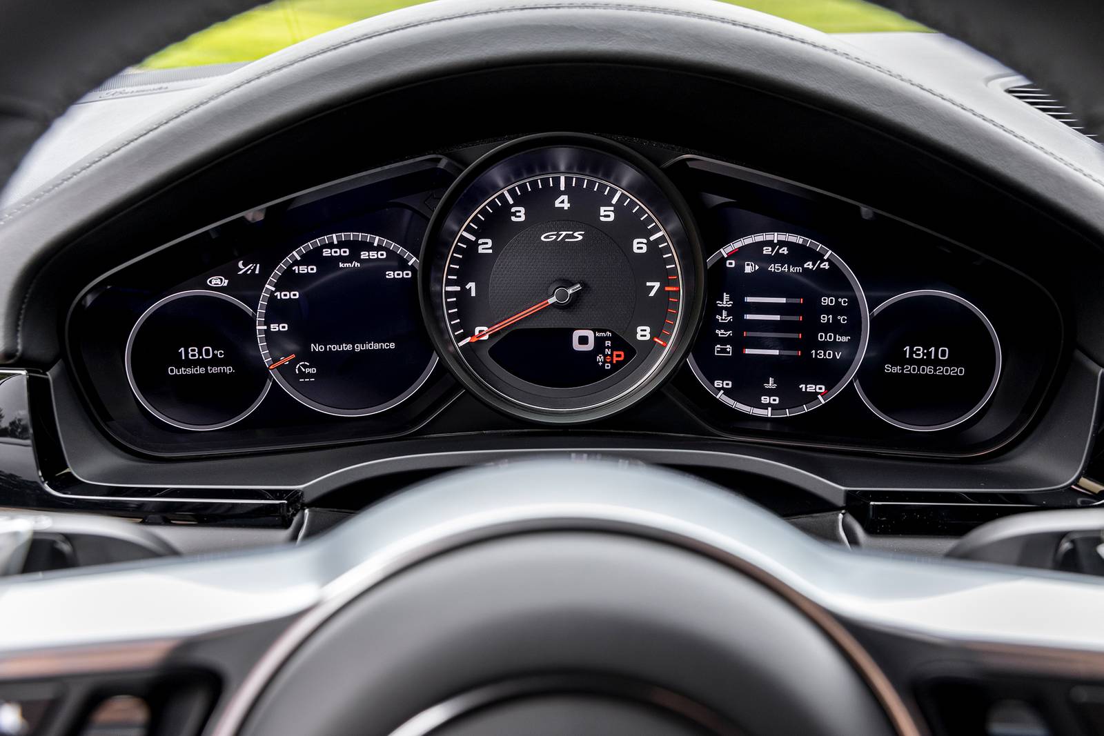 2021 Porsche Cayenne interior G