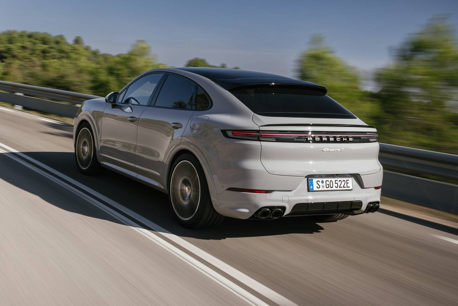2024 Porsche Cayenne exterior F