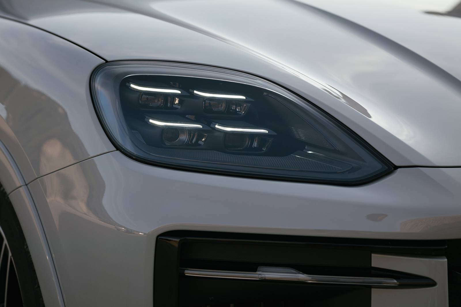 2024 Porsche Cayenne exterior EDETAIL