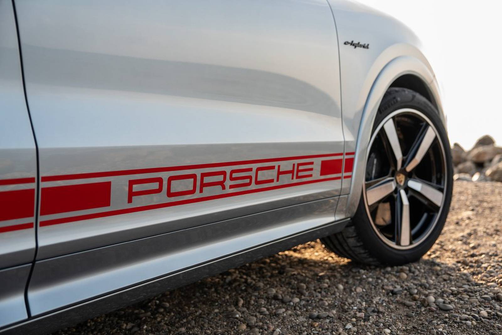 2024 Porsche Cayenne exterior EDETAIL