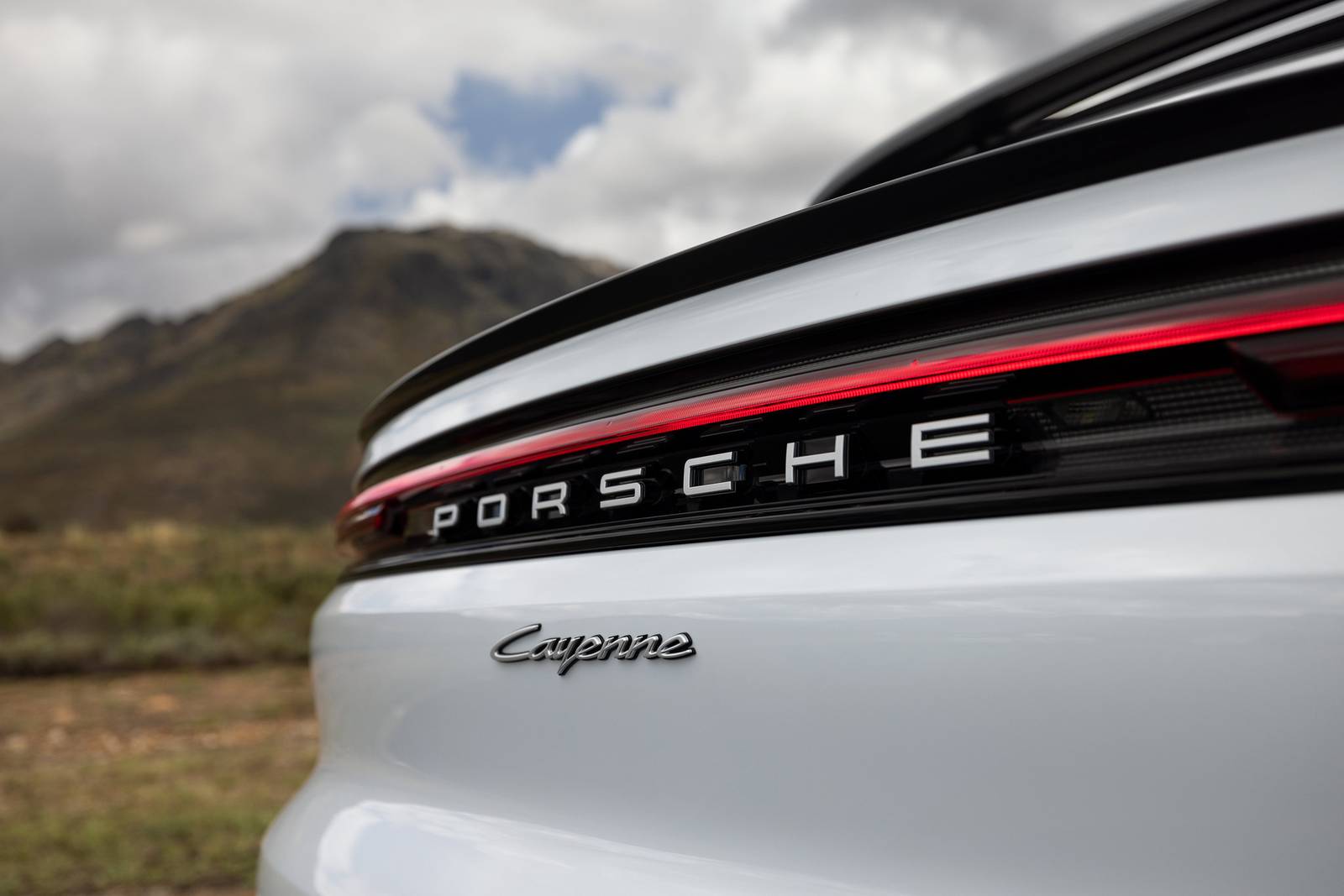 2025 Porsche Cayenne exterior RBDG