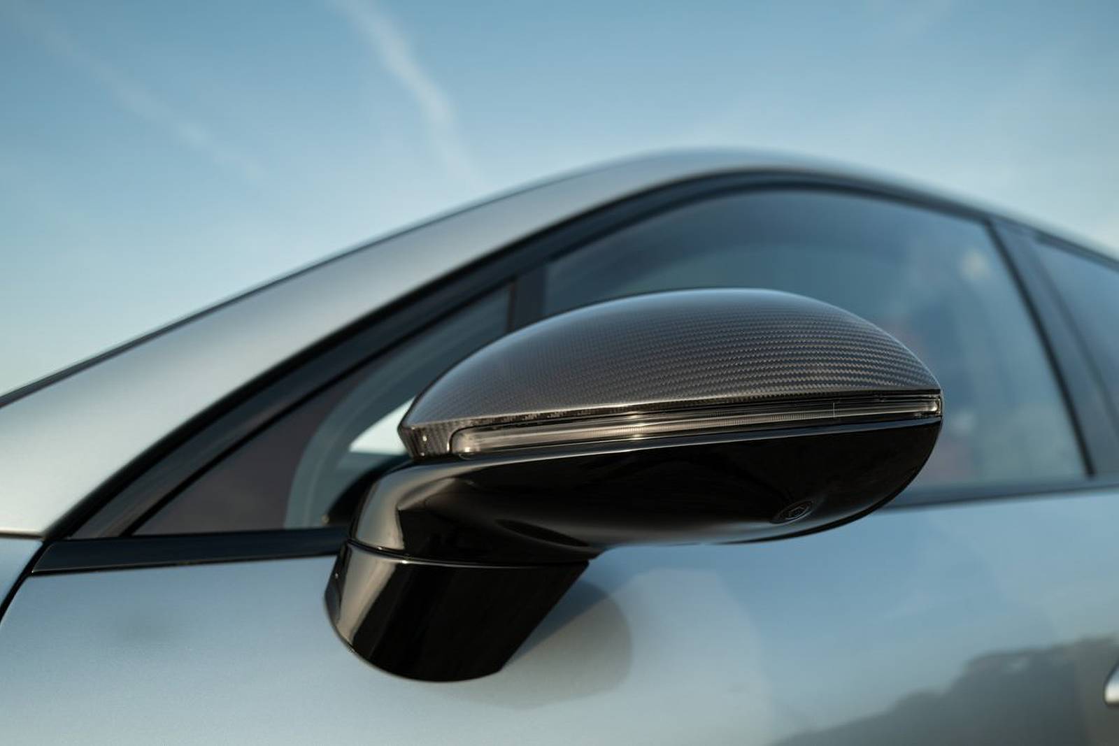 2025 Porsche Cayenne exterior EDETAIL