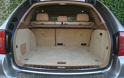 2004 Porsche Cayenne interior CARGO