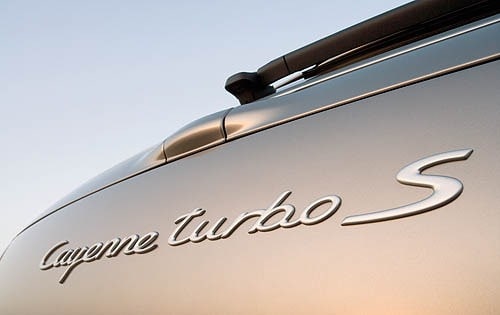 2006 Porsche Cayenne — OEM photo 3