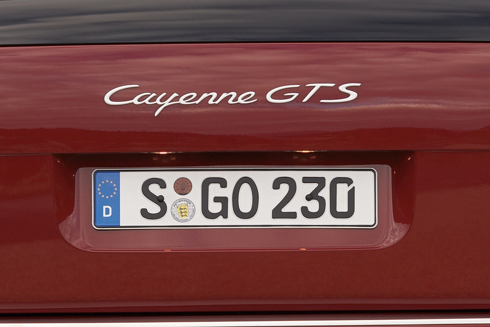 2010 Porsche Cayenne exterior RBDG