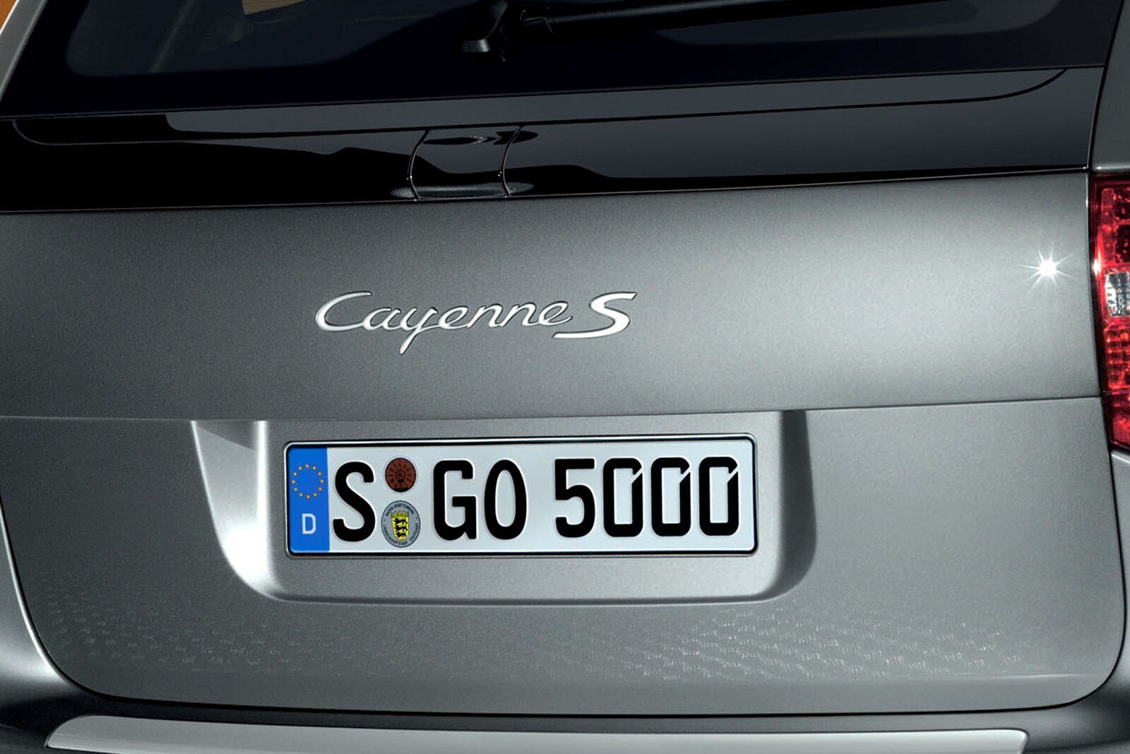 2010 Porsche Cayenne exterior RBDG