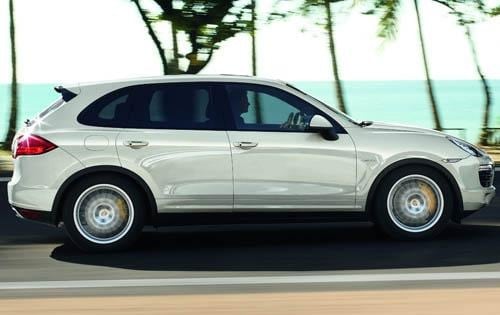 2011 Porsche Cayenne exterior FQ