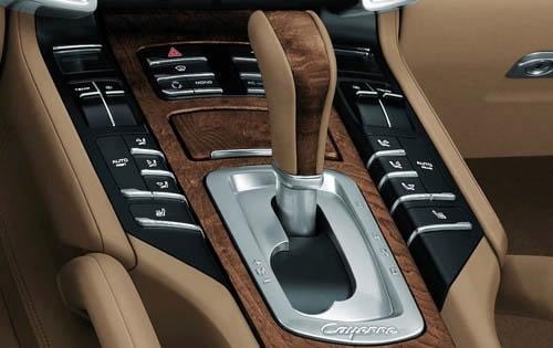 2011 Porsche Cayenne front safety CC