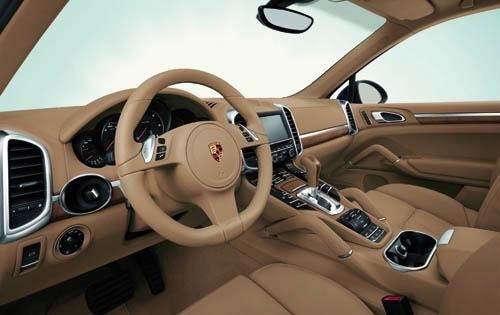 2012 Porsche Cayenne interior I