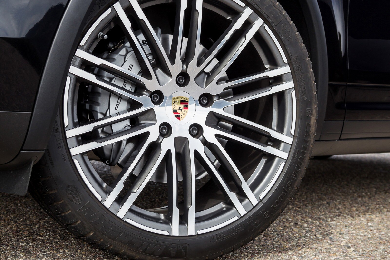 2016 Porsche Cayenne exterior W