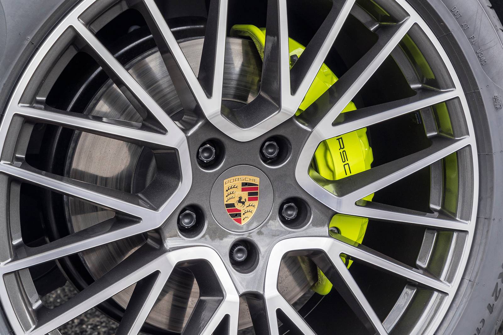 2019 Porsche Cayenne exterior W