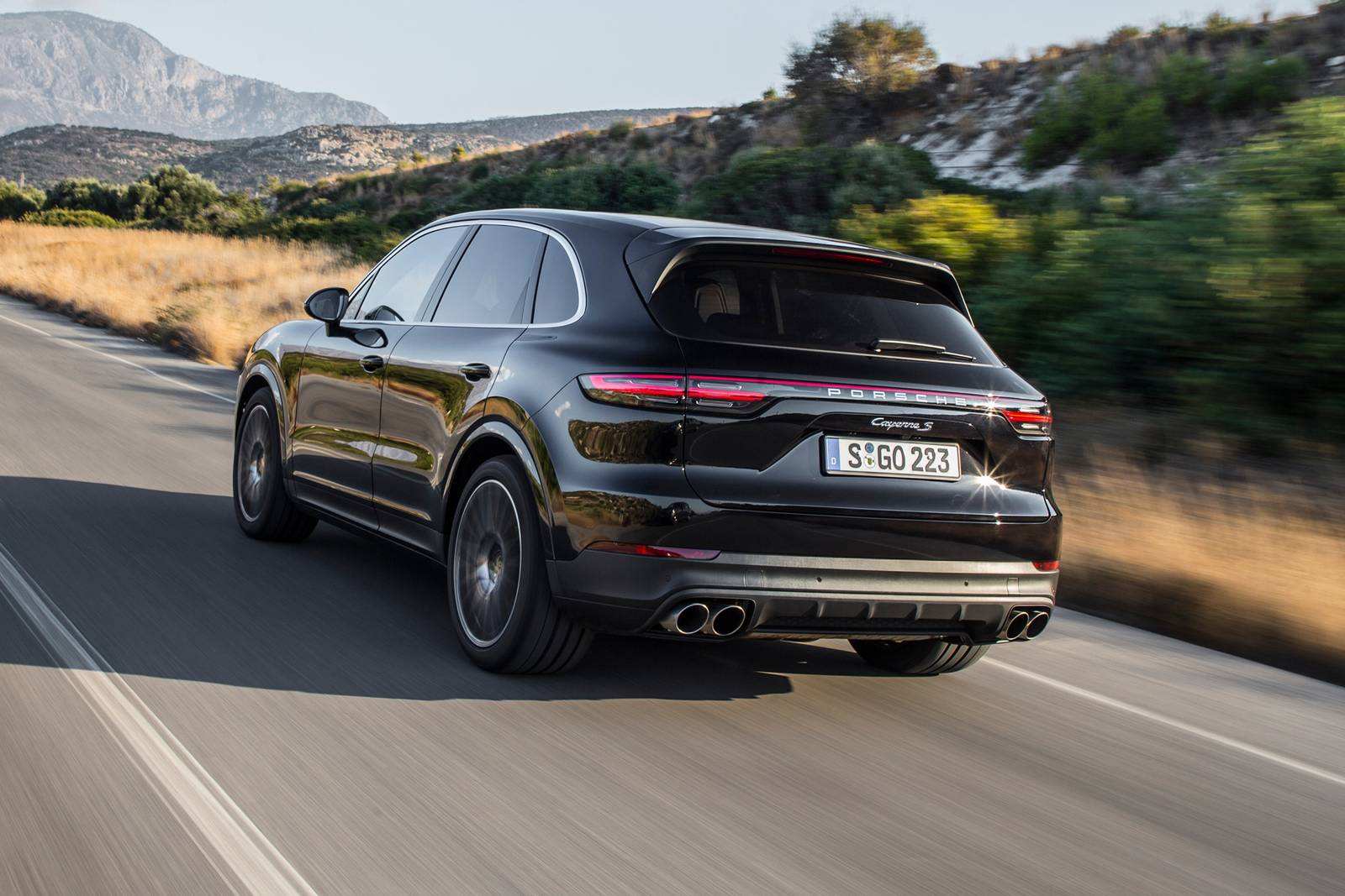 2020 Porsche Cayenne exterior F