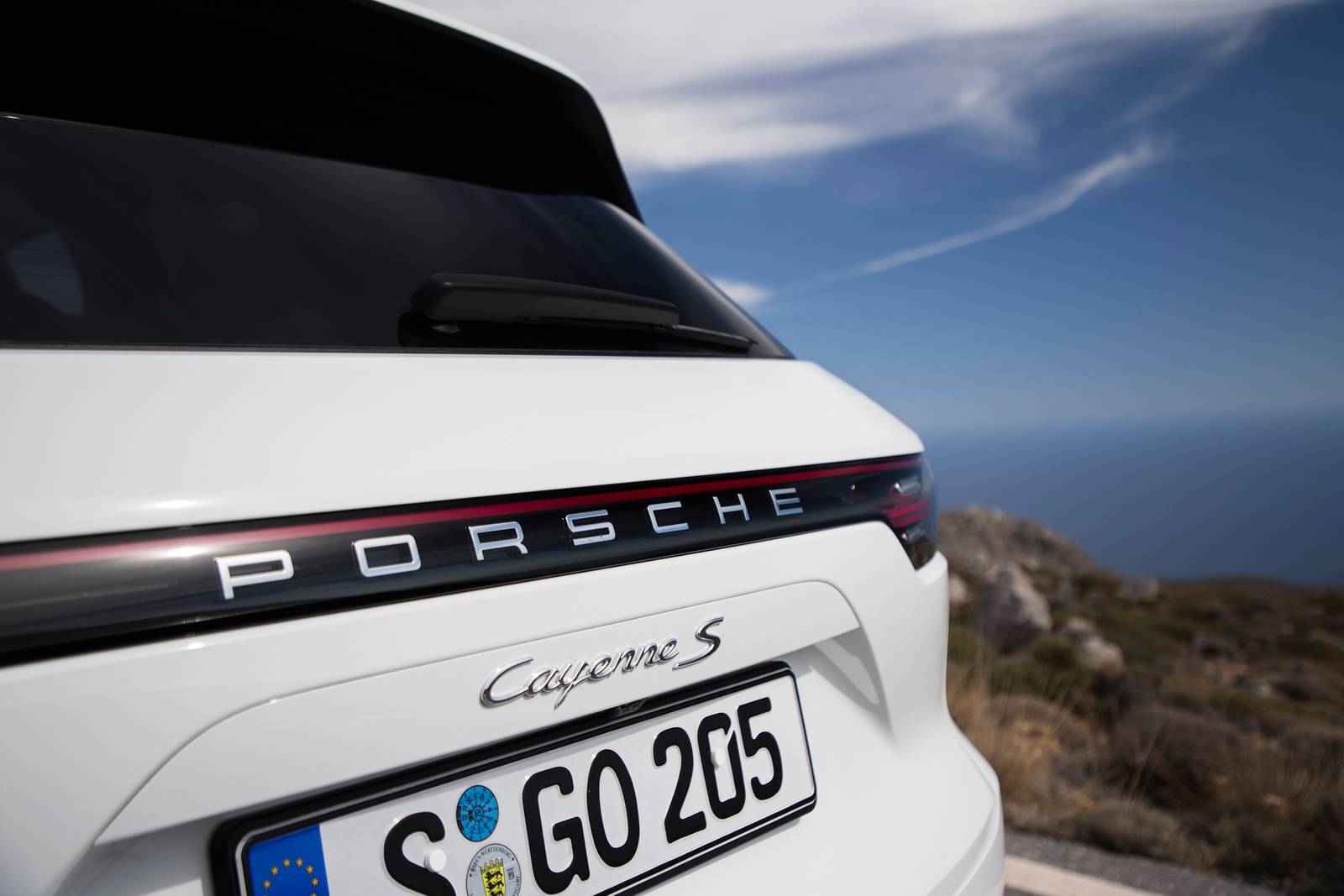 2021 Porsche Cayenne exterior RBDG