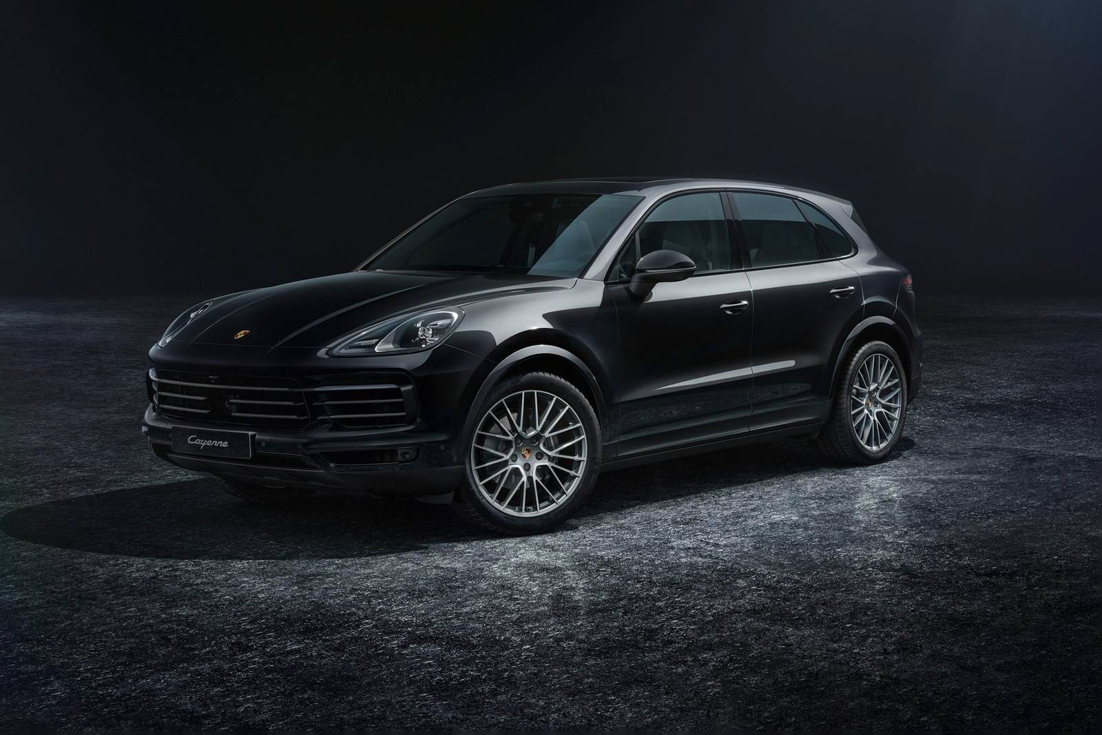 2023 Porsche Cayenne exterior FQ