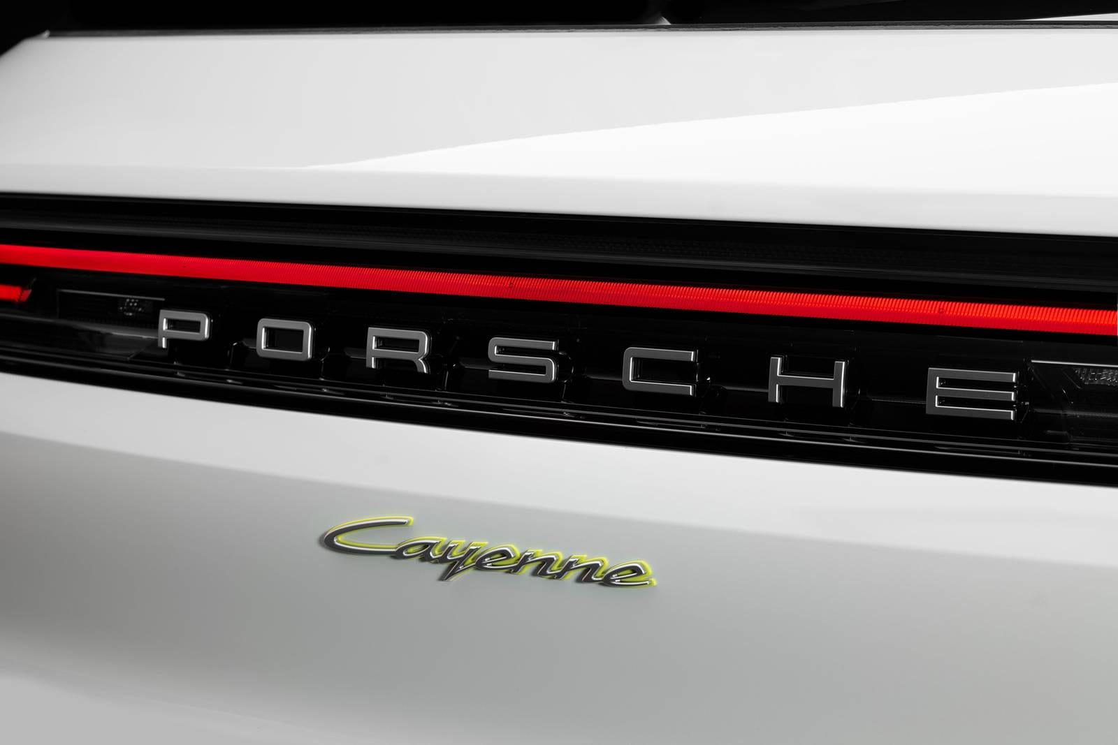 2024 Porsche Cayenne exterior RBDG